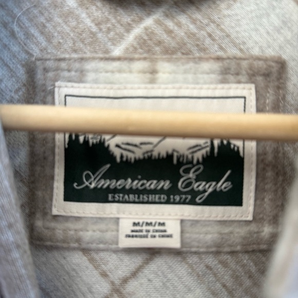 American Eagle Elongated Plaid Shacket Size Medium - Picture 6 of 7